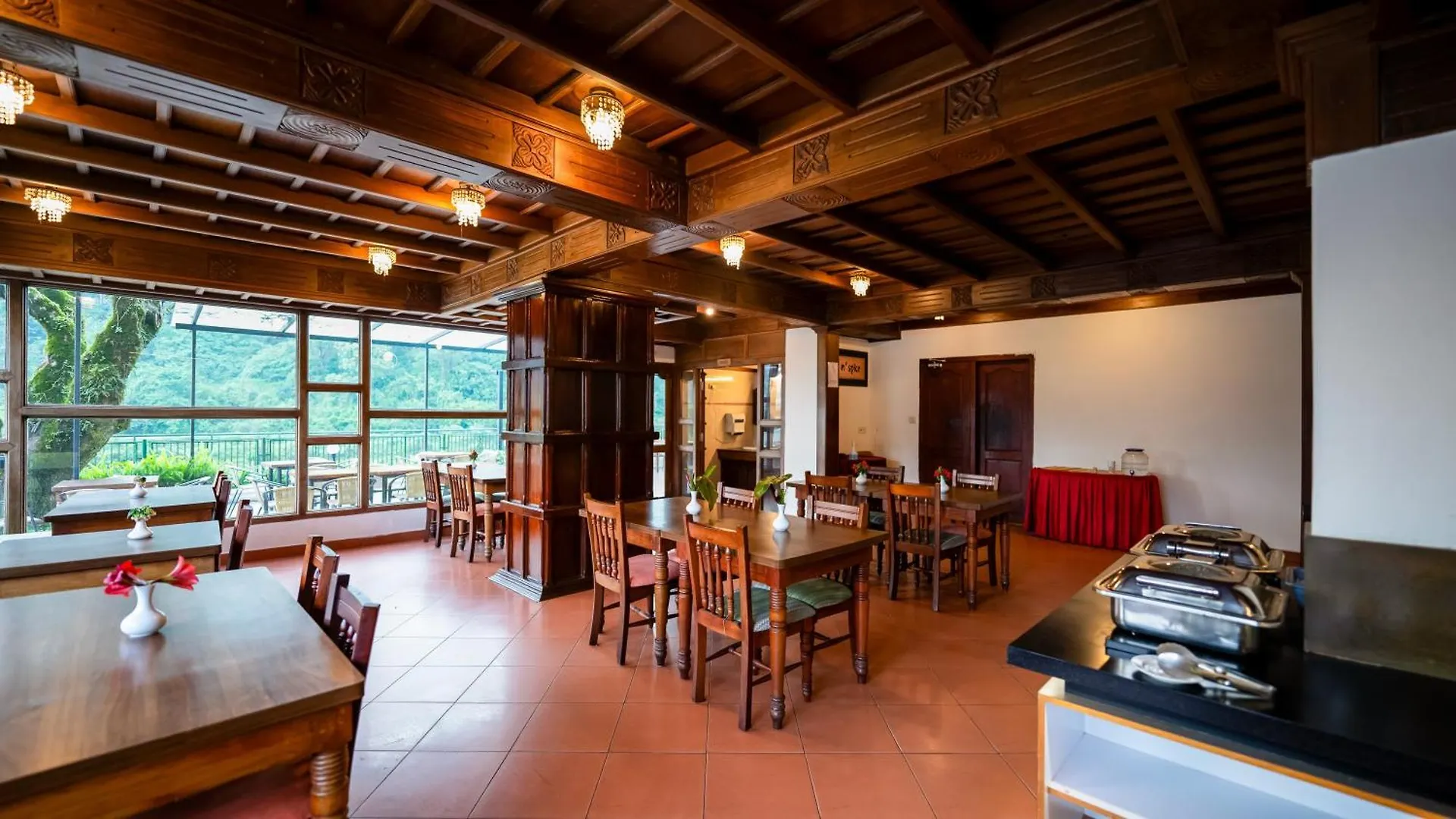Westwood Riverside Munnar Hotel